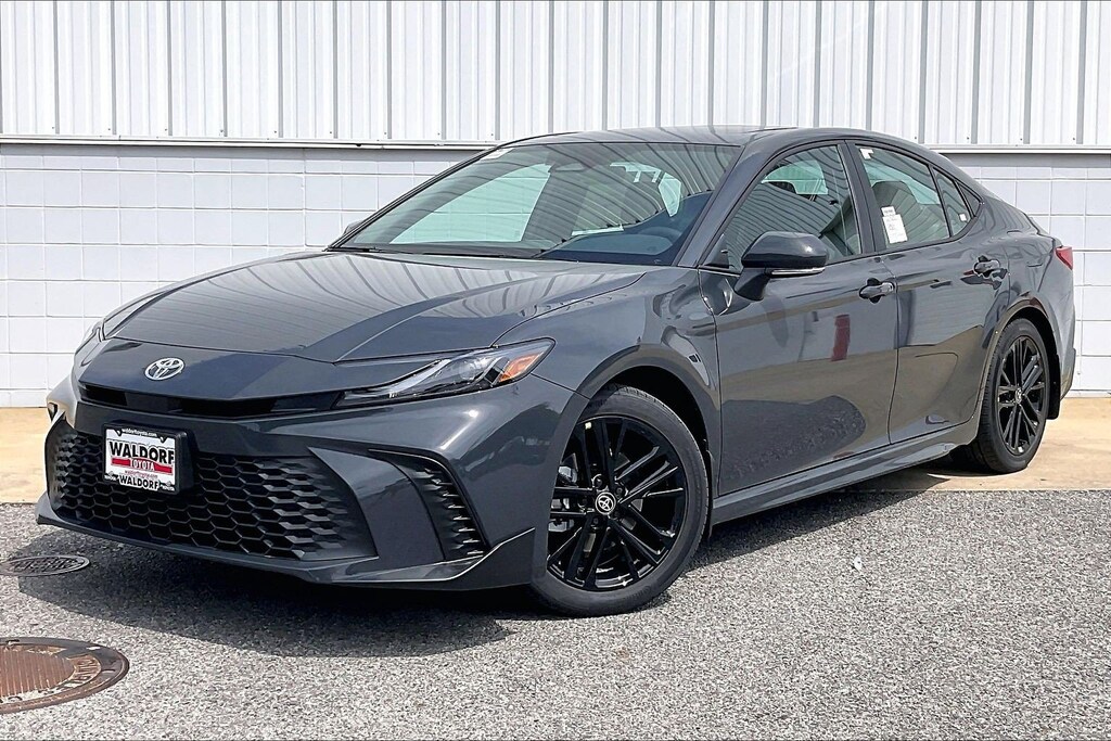 New 2026 Toyota Camry SE SE