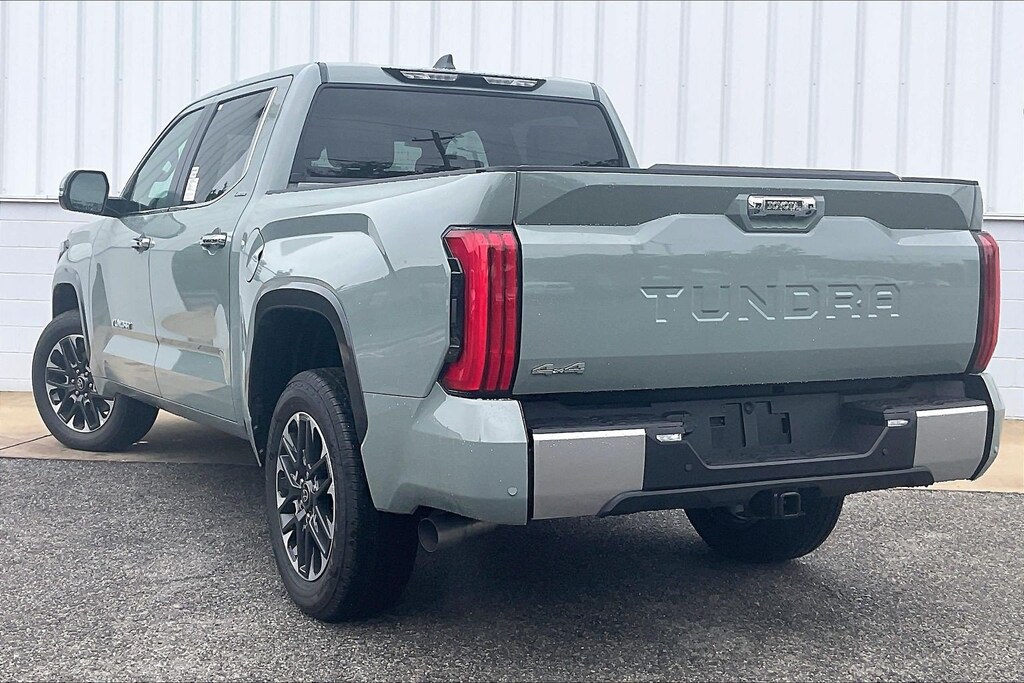 New 2026 Toyota Tundra 4WD Limited Limited CrewMax 5.5 Bed