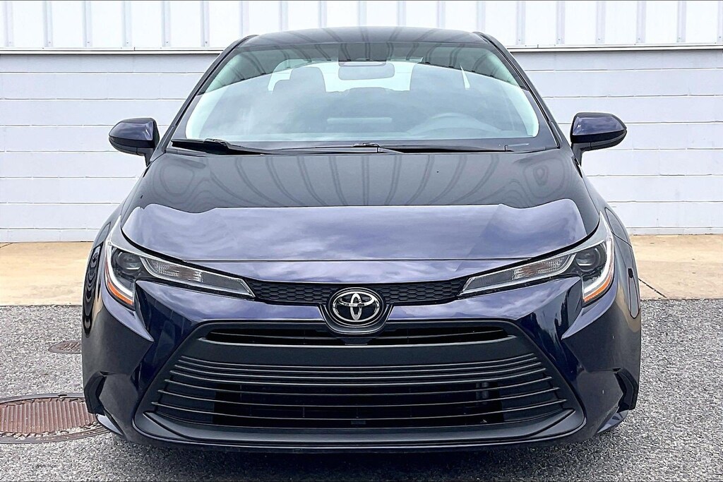 Used 2024 Toyota Corolla LE LE CVT