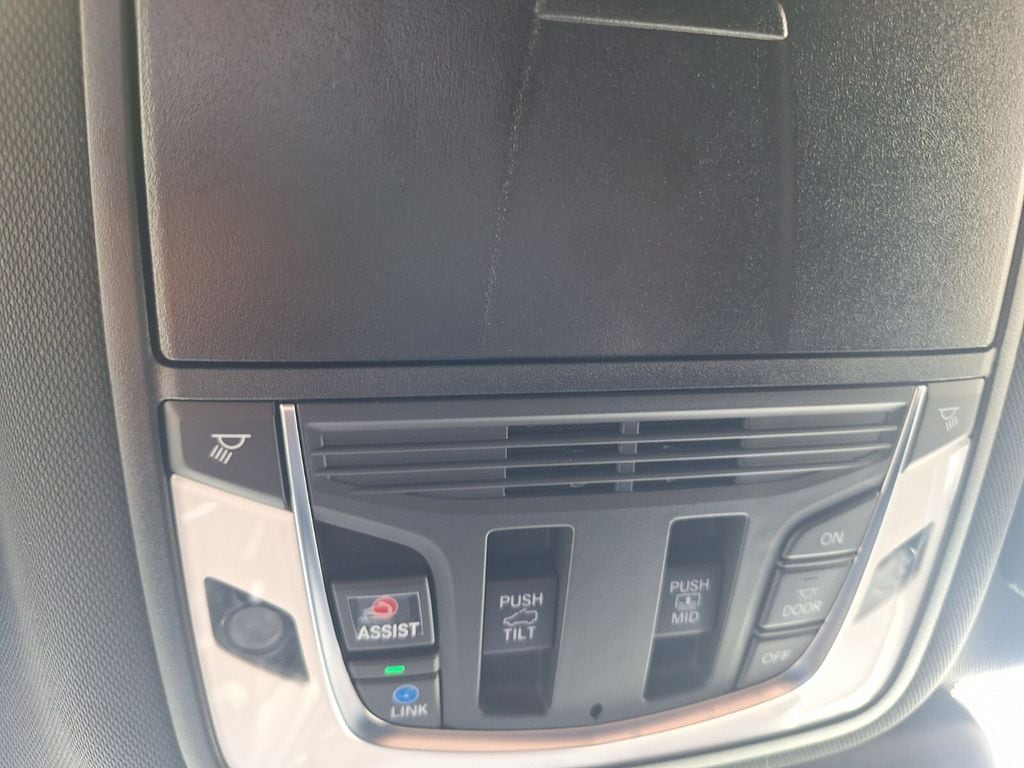 2023 Acura RDX A-Spec Package - Photo 17