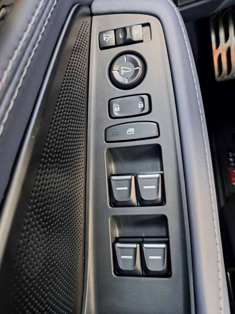 2026 Acura MDX Type S w/Advance Package - Photo 15