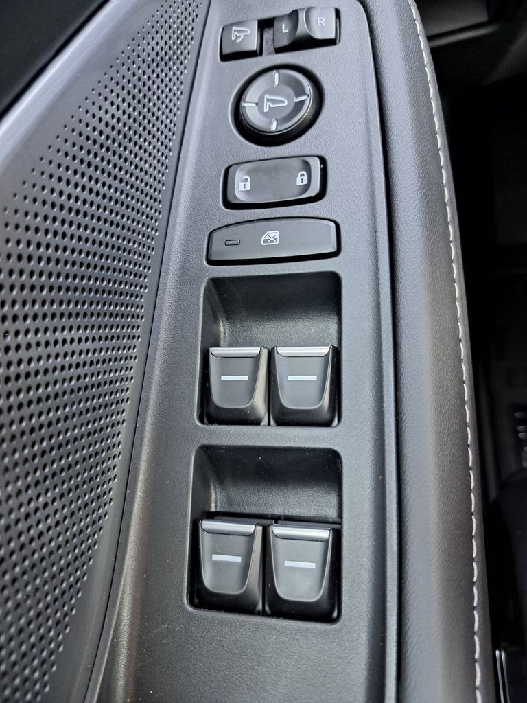 2026 Acura MDX Technology Package - Photo 16