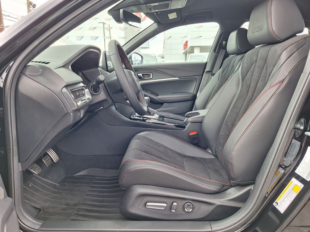 2025 Acura Integra Type S - Photo 11