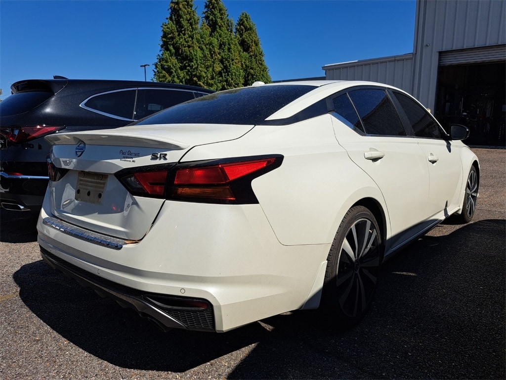 Used 2020 Nissan Altima 2.5 SR Sedan