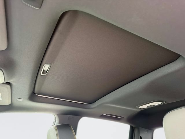 2026 Chevrolet Colorado ZR2 - Photo 20
