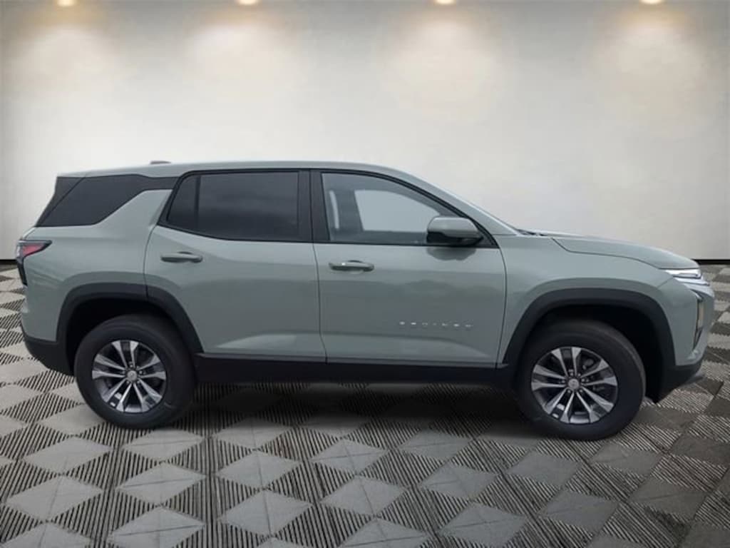 New 2026 Chevrolet Equinox LT SUV