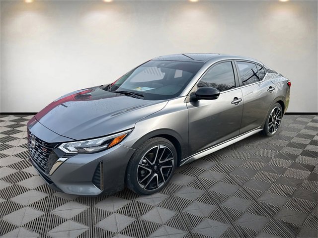 2024 Nissan Sentra SR photo 2
