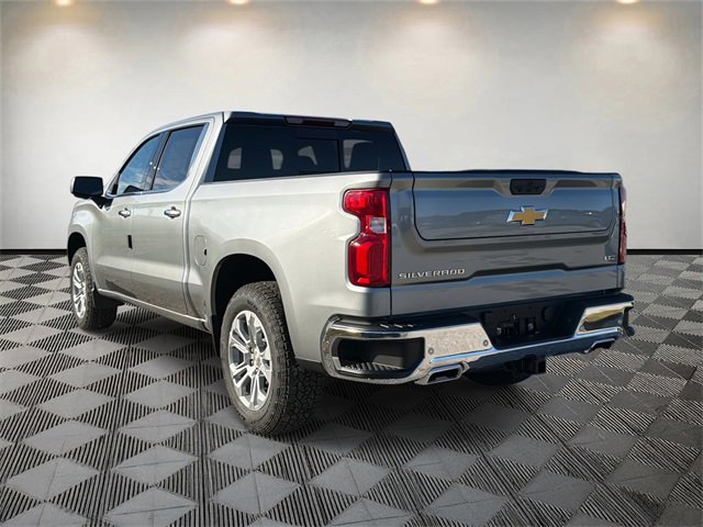 2026 Chevrolet Silverado 1500 LTZ photo 3