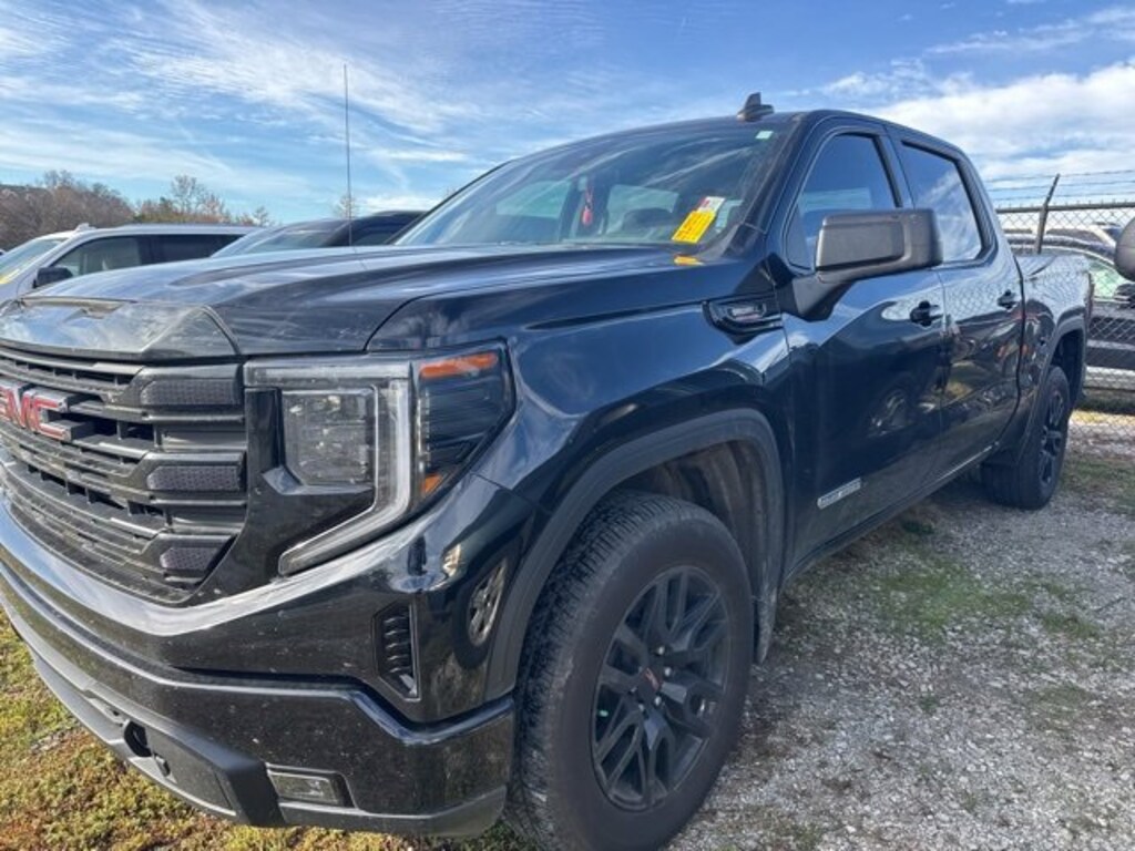 Used 2025 GMC Sierra 1500 Elevation Truck Crew Cab