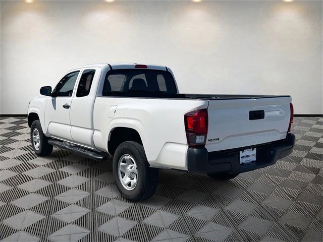 2023 Toyota Tacoma SR photo 3