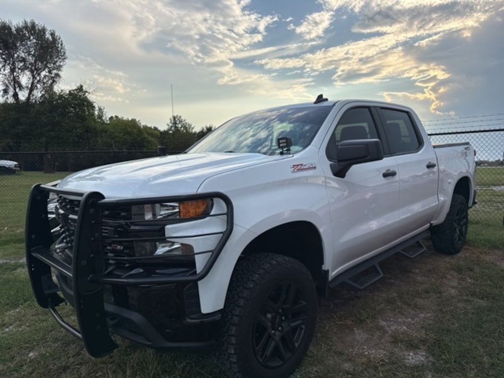 Used 2021 Chevrolet Silverado 1500 Custom Trail Boss Truck Crew Cab