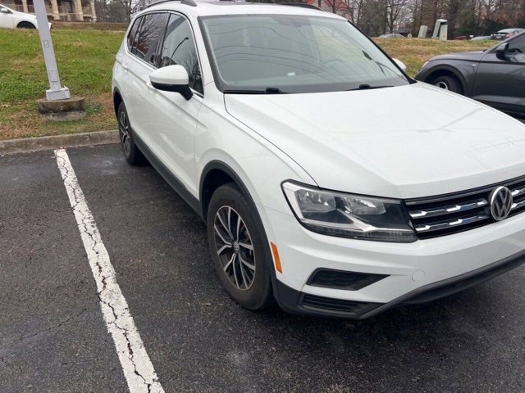 Used 2021 Volkswagen Tiguan SE SUV