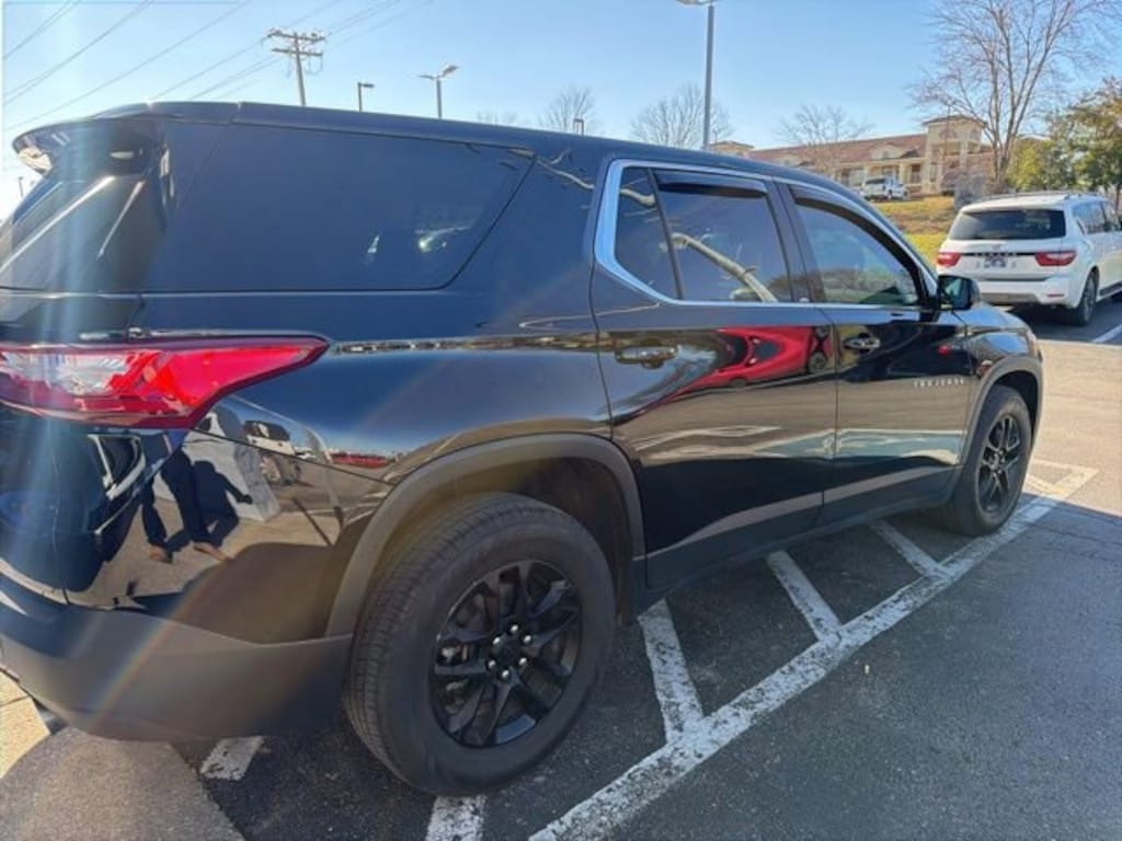 Used 2020 Chevrolet Traverse LS SUV
