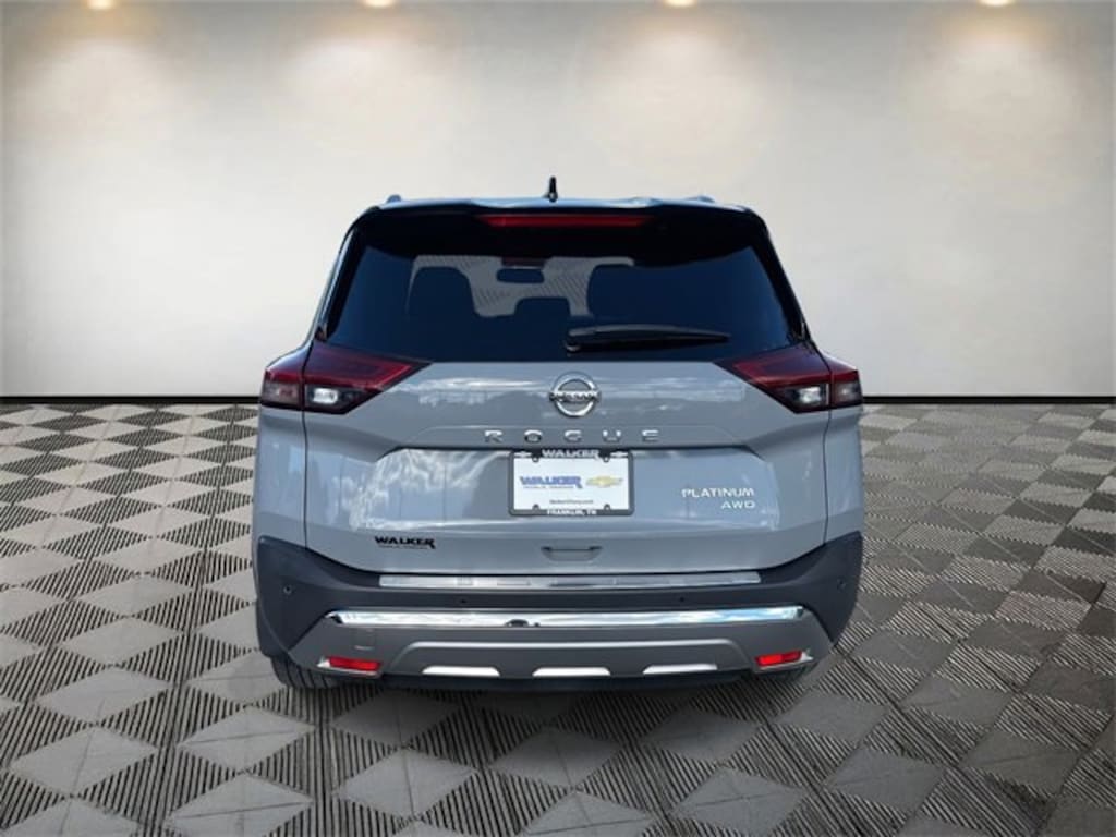 Used 2021 Nissan Rogue Platinum SUV