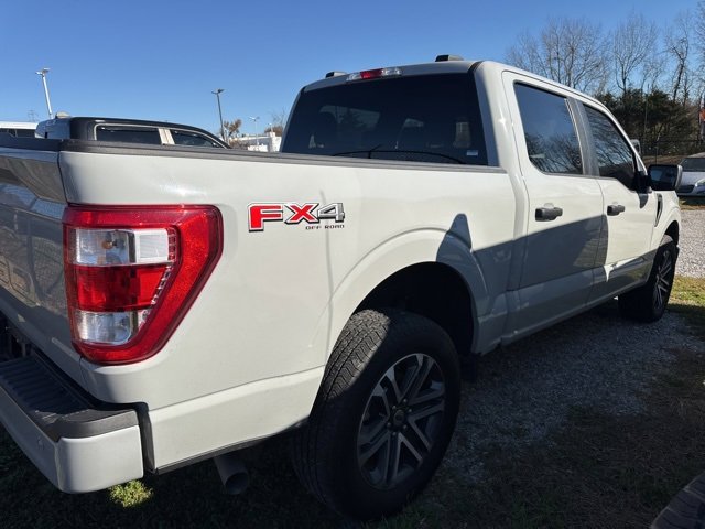 2023 Ford F-150 XL photo 3