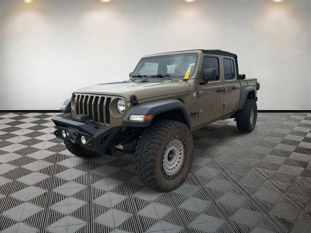 2020 Jeep Gladiator Sport S's photo