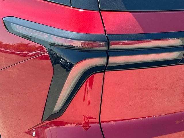 2026 Chevrolet Traverse LT - Photo 10