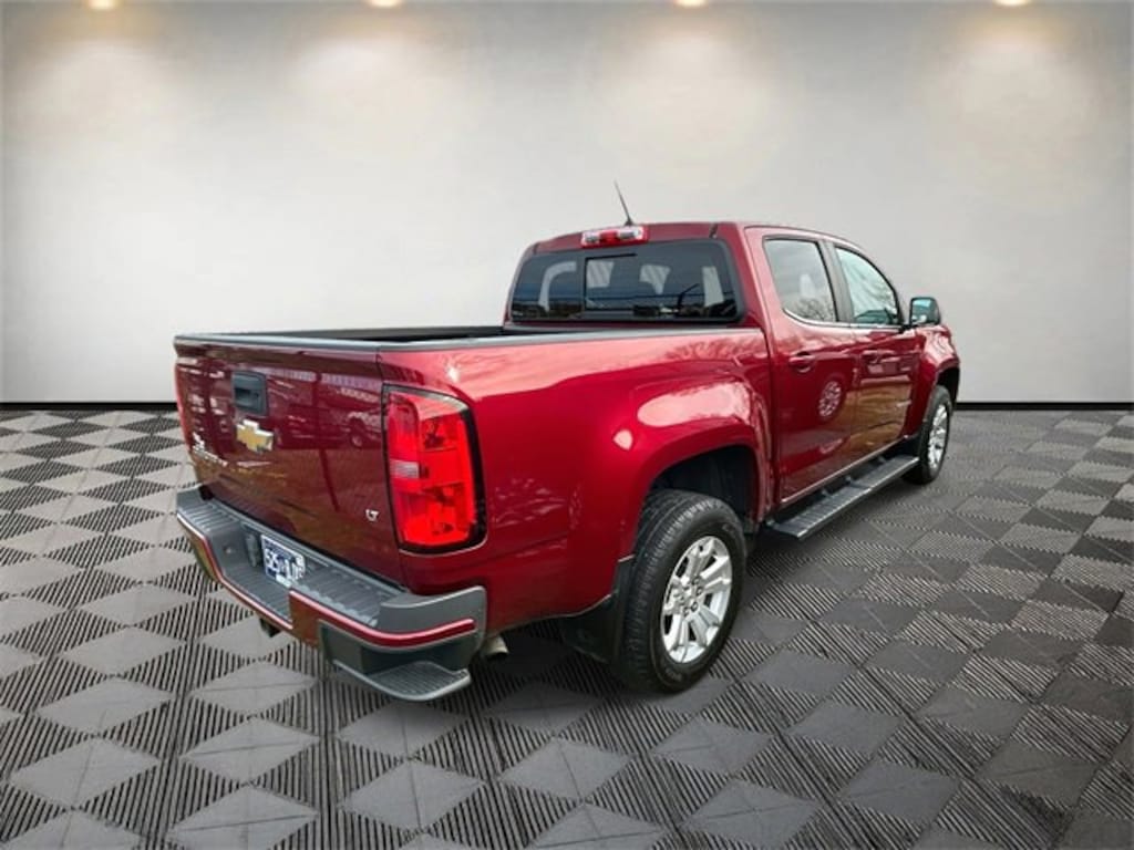 Used 2018 Chevrolet Colorado 2WD LT Truck Crew Cab