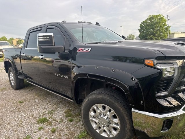 Used 2024 Chevrolet Silverado 2500HD LTZ with VIN 1GC4YPEY7RF105260 for sale in Franklin, TN