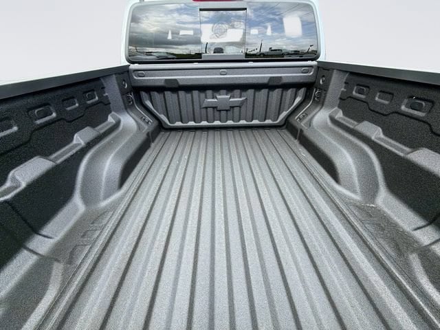 2026 Chevrolet Colorado ZR2 - Photo 12