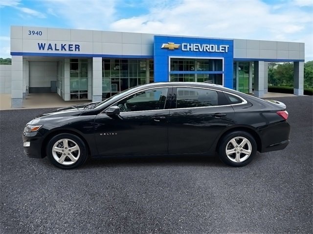 Used 2022 Chevrolet Malibu 1LT with VIN 1G1ZD5ST2NF194463 for sale in Franklin, TN