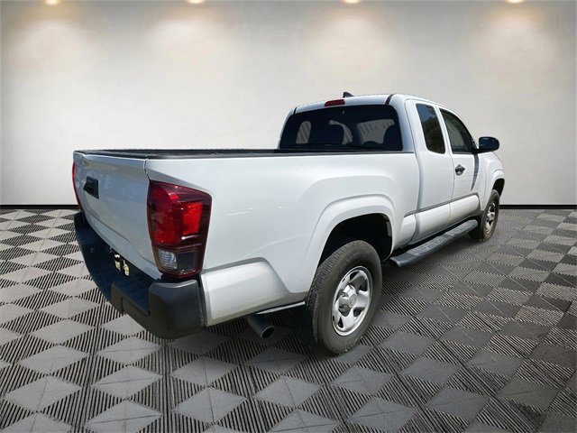 2023 Toyota Tacoma SR photo 4