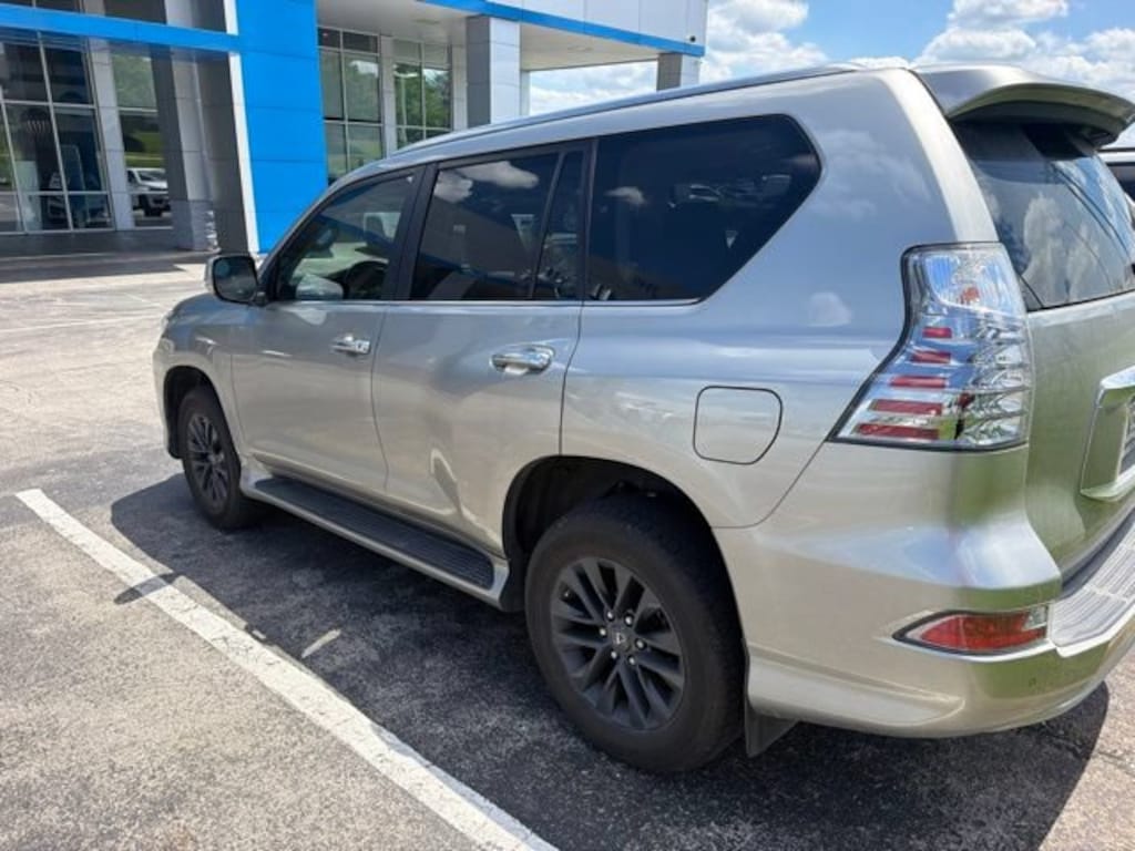 Used 2023 Lexus GX 460 Premium SUV