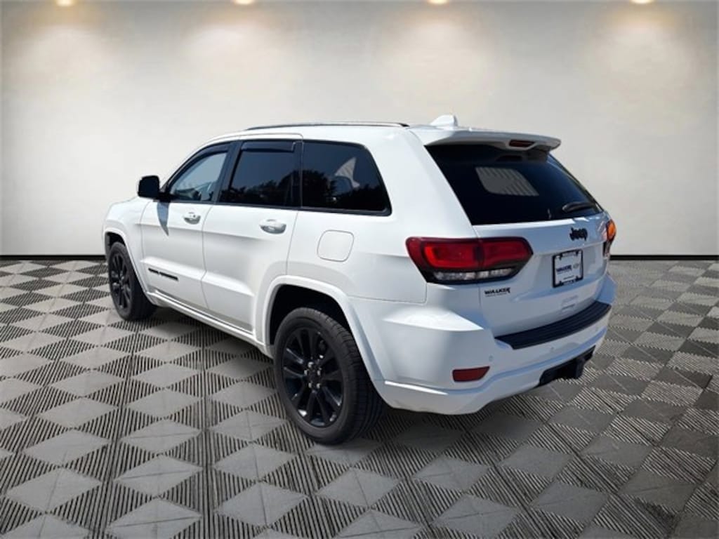 Used 2020 Jeep Grand Cherokee Altitude SUV