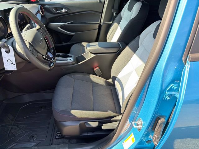 2026 Chevrolet Trax RS - Photo 19
