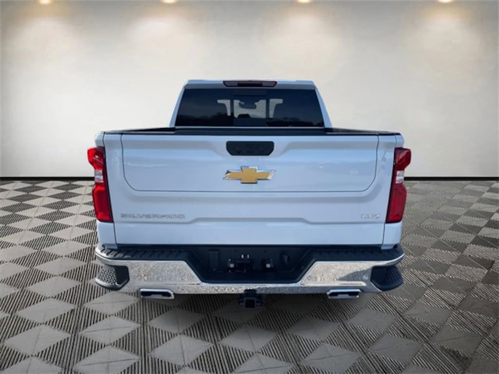 New 2026 Chevrolet Silverado 1500 LTZ Truck Crew Cab