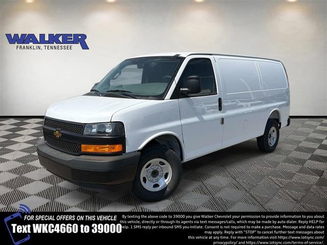2026 Chevrolet Express 3500 Work Van HD's photo