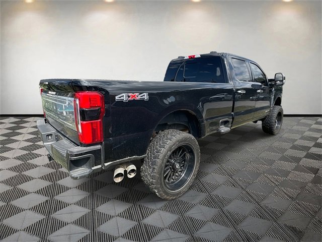 2023 Ford F-250 Platinum photo 3