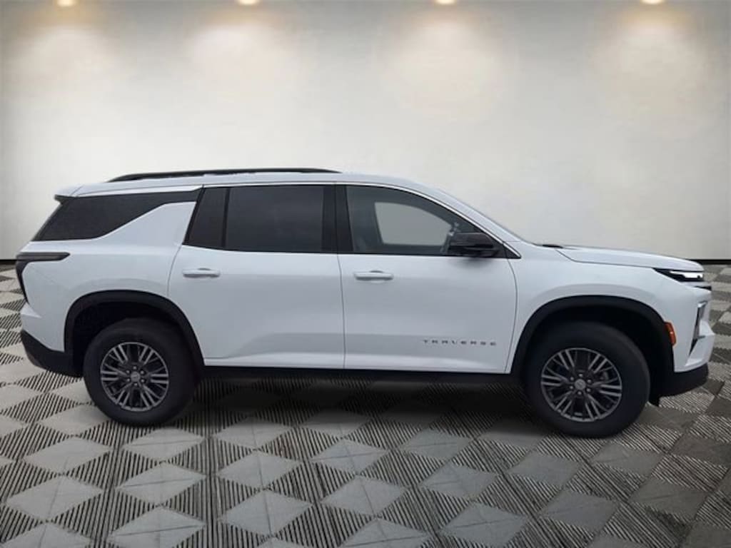 New 2026 Chevrolet Traverse LT SUV