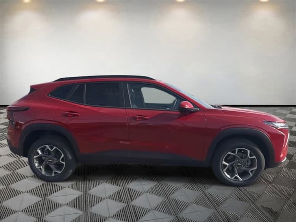 New 2026 Chevrolet Trax LT SUV