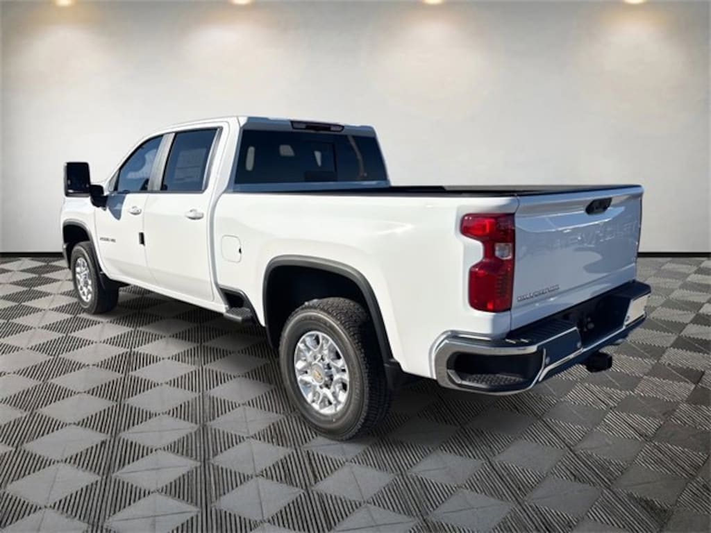 New 2026 Chevrolet Silverado 2500 HD LT Truck Crew Cab