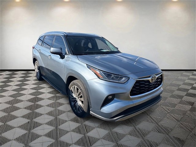 2022 Toyota Highlander Platinum photo 4