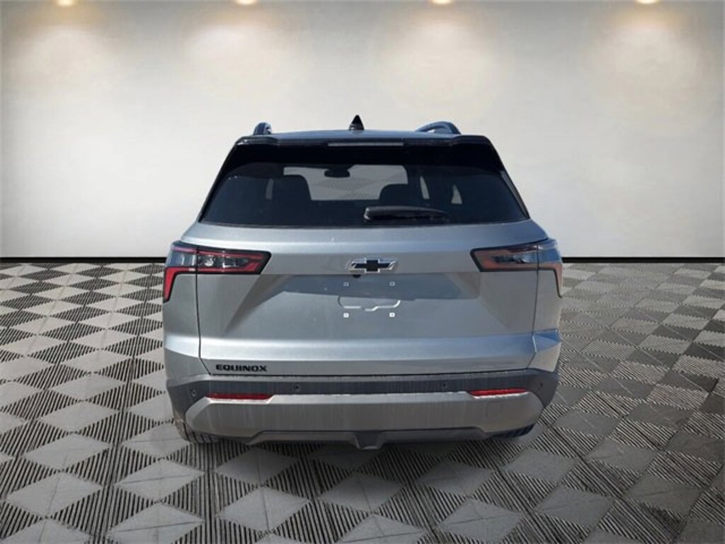 New 2026 Chevrolet Equinox LT SUV