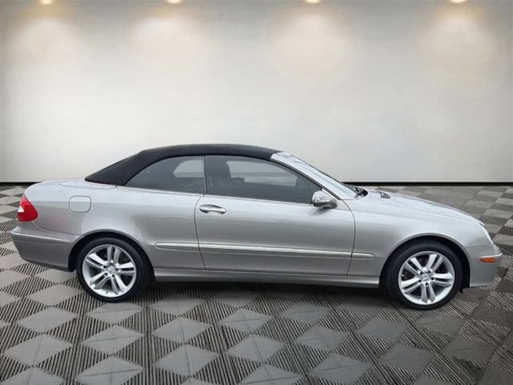 Used 2006 Mercedes-Benz CLK-Class 3.5L