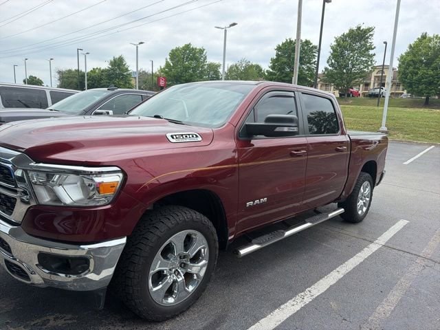 2022 RAM 1500 Big Horn/Lone Star 4x4 Crew Cab 5'7's photo