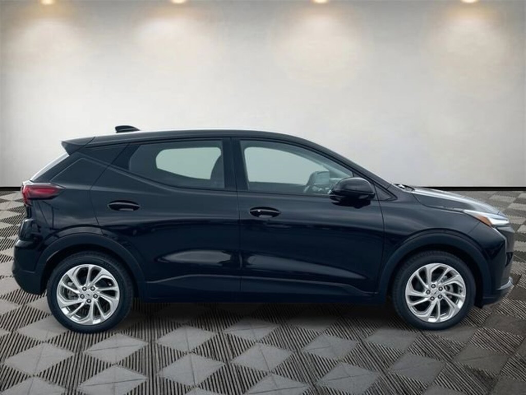 New 2027 Chevrolet Bolt LT SUV