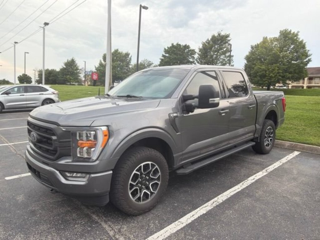 Used 2022 Ford F-150 XLT Truck Crew Cab