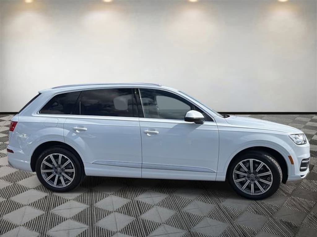 Used 2019 Audi Q7 45 Premium SUV