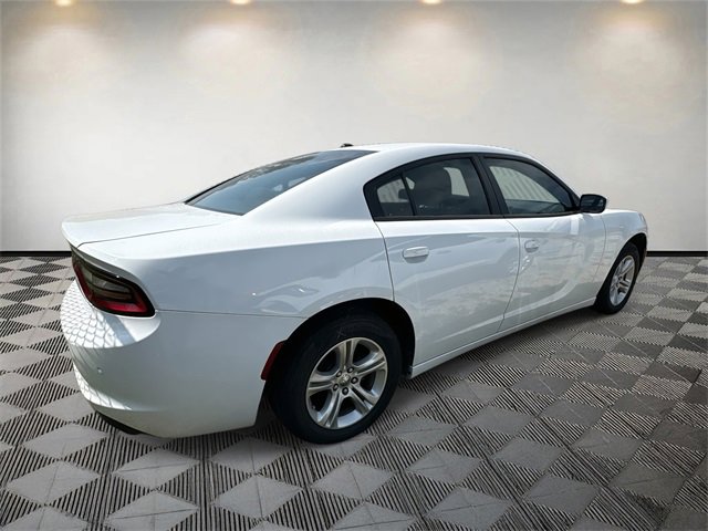 2022 Dodge Charger SXT photo 3