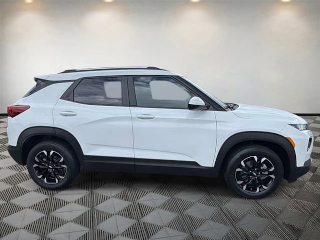 Used 2023 Chevrolet Trailblazer LT SUV