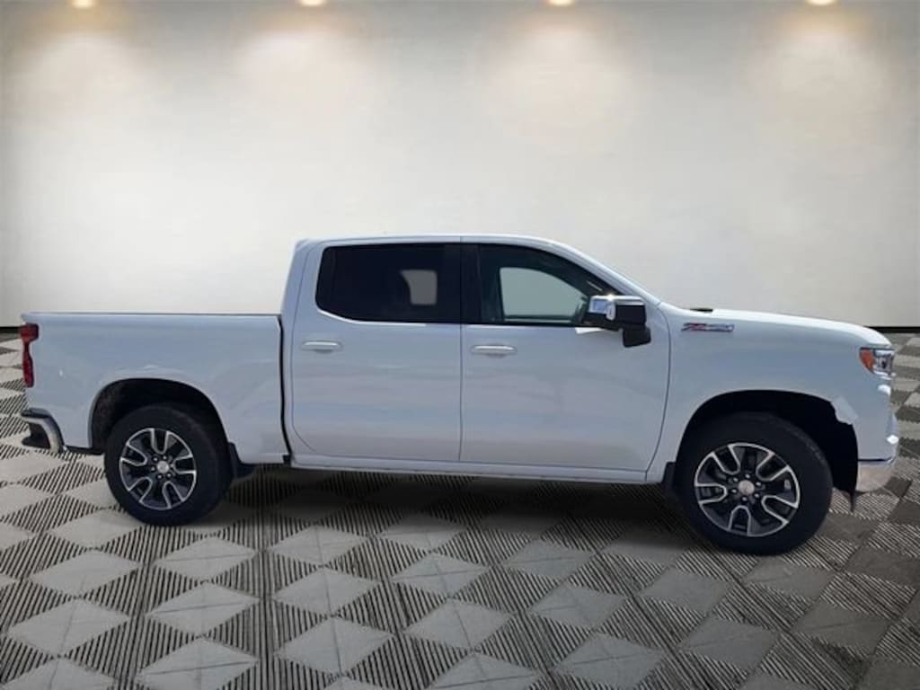 New 2026 Chevrolet Silverado 1500 LT Truck Crew Cab