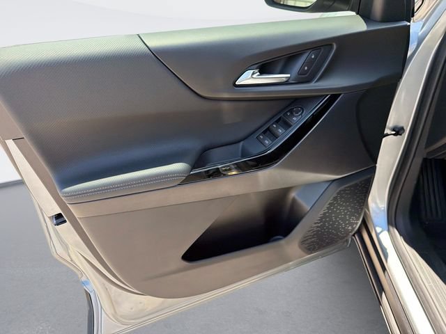 2026 Chevrolet Equinox LT - Photo 18