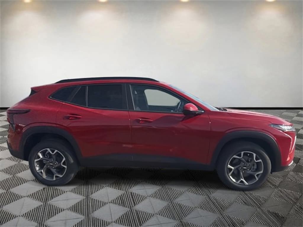 New 2026 Chevrolet Trax LT SUV