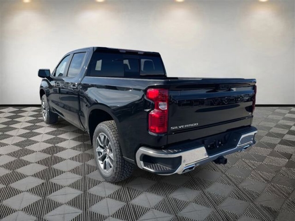 New 2026 Chevrolet Silverado 1500 LT Truck Crew Cab