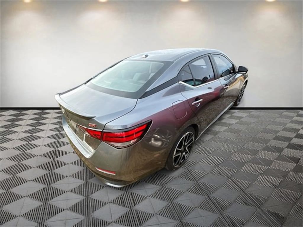 Used 2024 Nissan Sentra SR Sedan