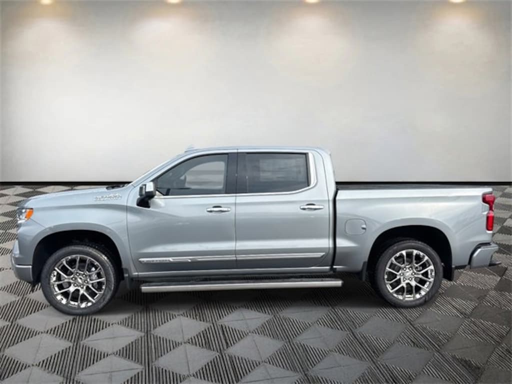 New 2026 Chevrolet Silverado 1500 High Country Truck Crew Cab